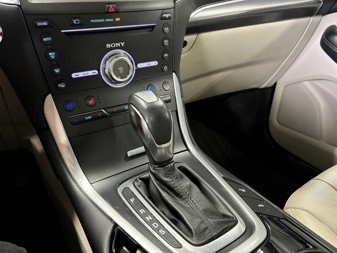 2018 Ford Edge Titanium AWD|ECOBOOST|NAV|CREAMLEATHER|PANOROOF|++ - Photo #27