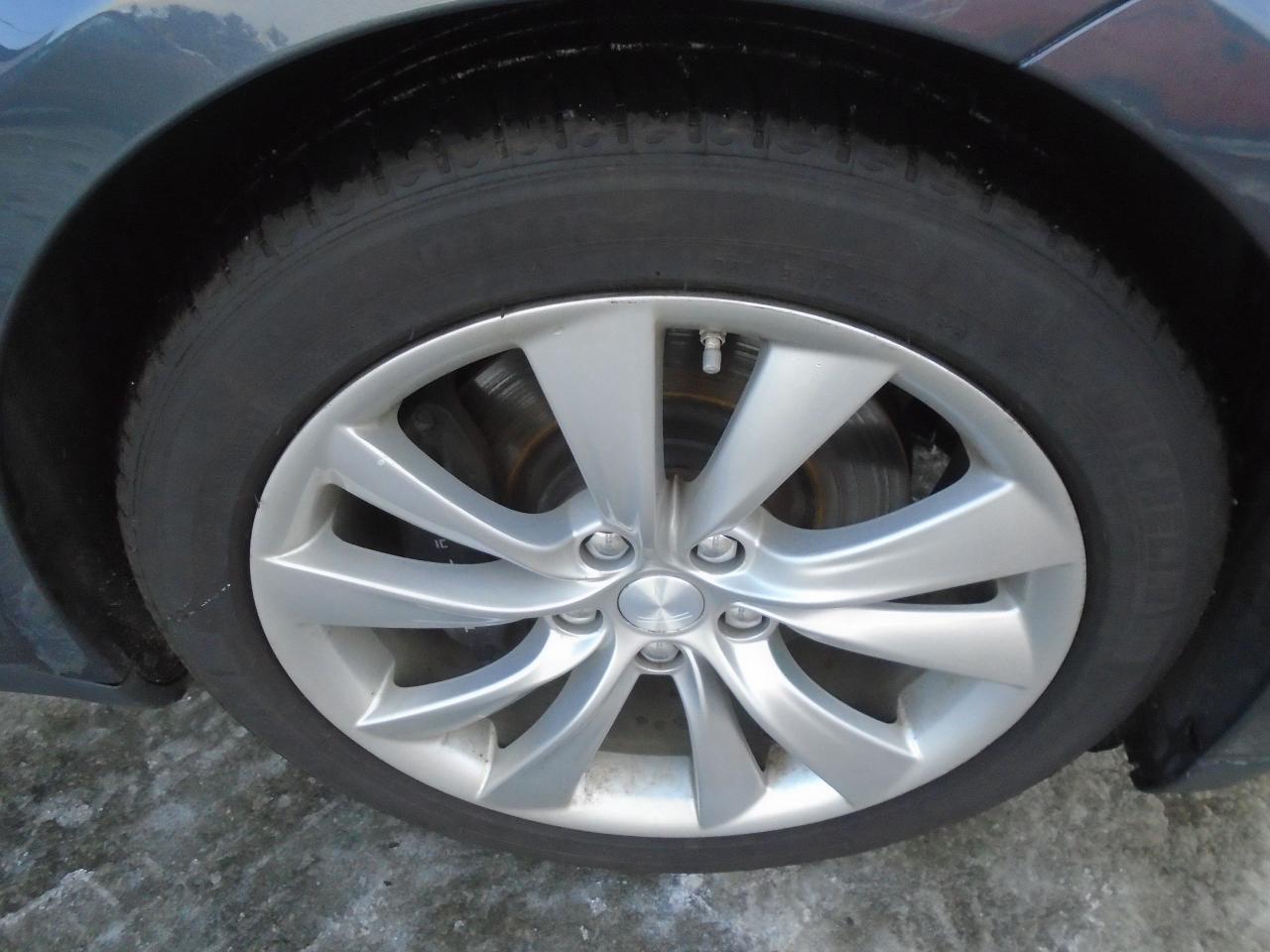 2015 Tesla Model S 85D AWD FREE SUPERCHARGE 581KM FULL CHARGE - Photo #33