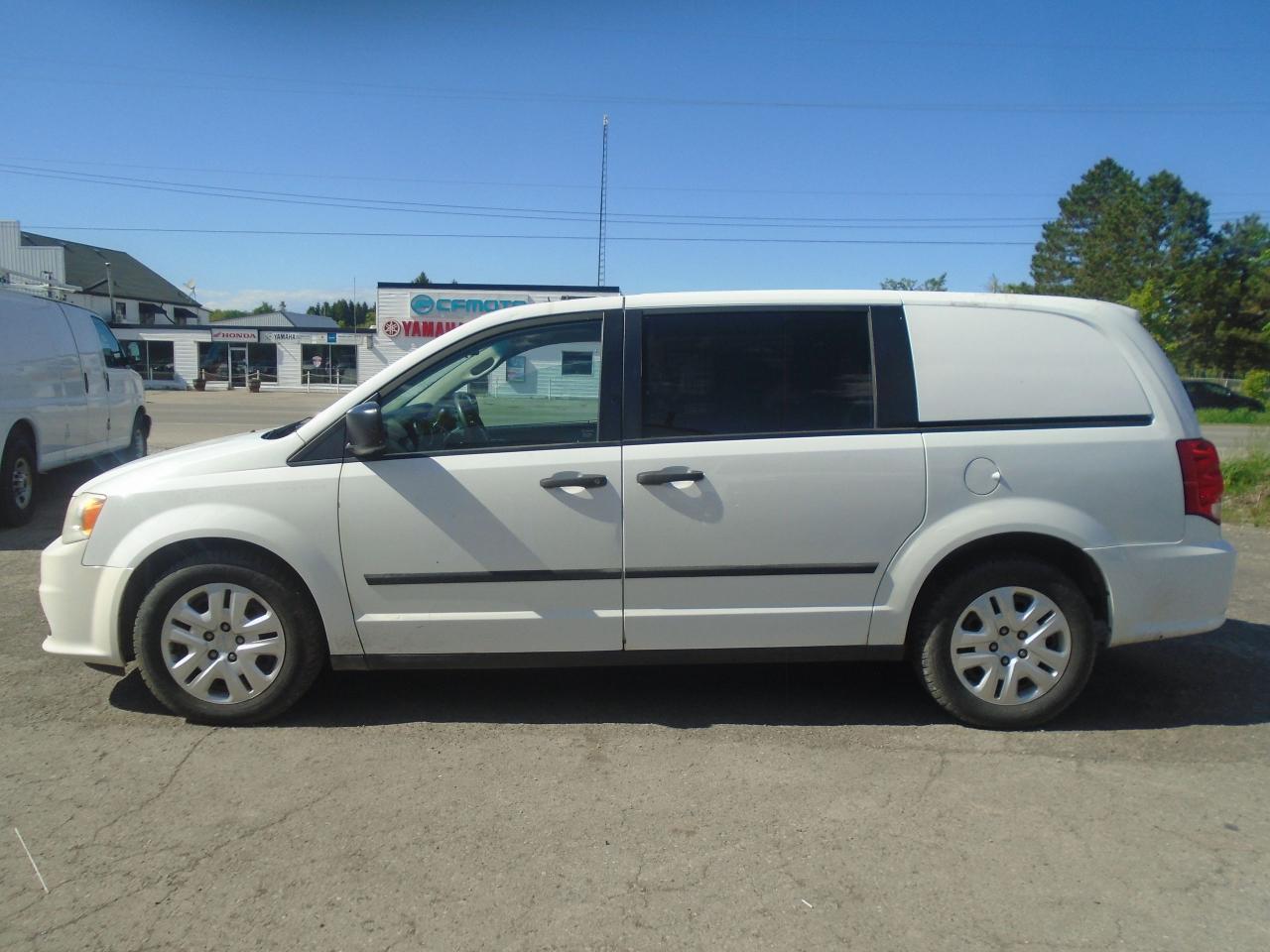 2014 RAM Cargo Van 119  WB - Photo #2