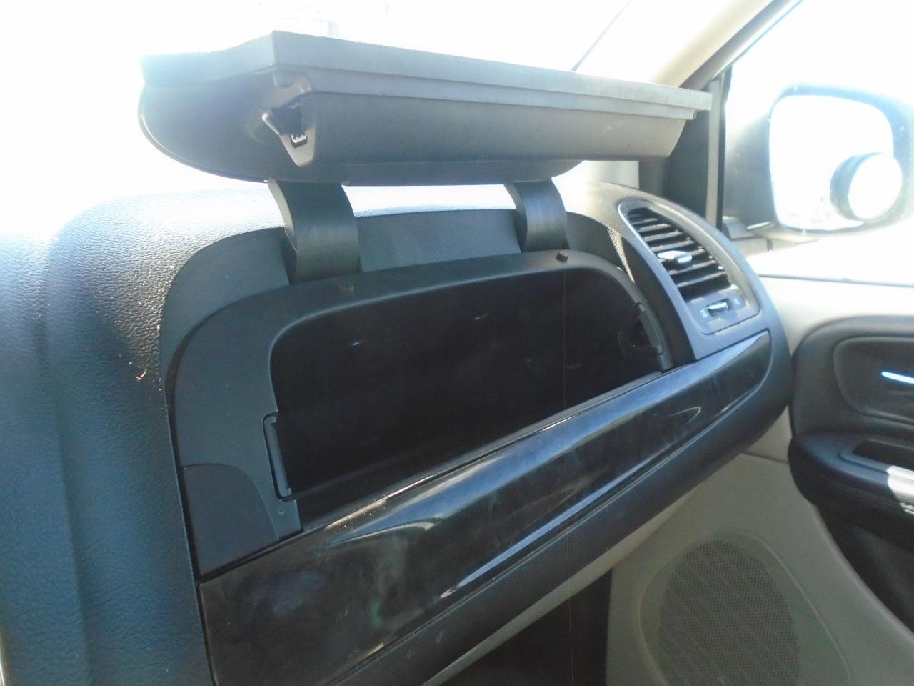 2014 RAM Cargo Van 119  WB - Photo #17