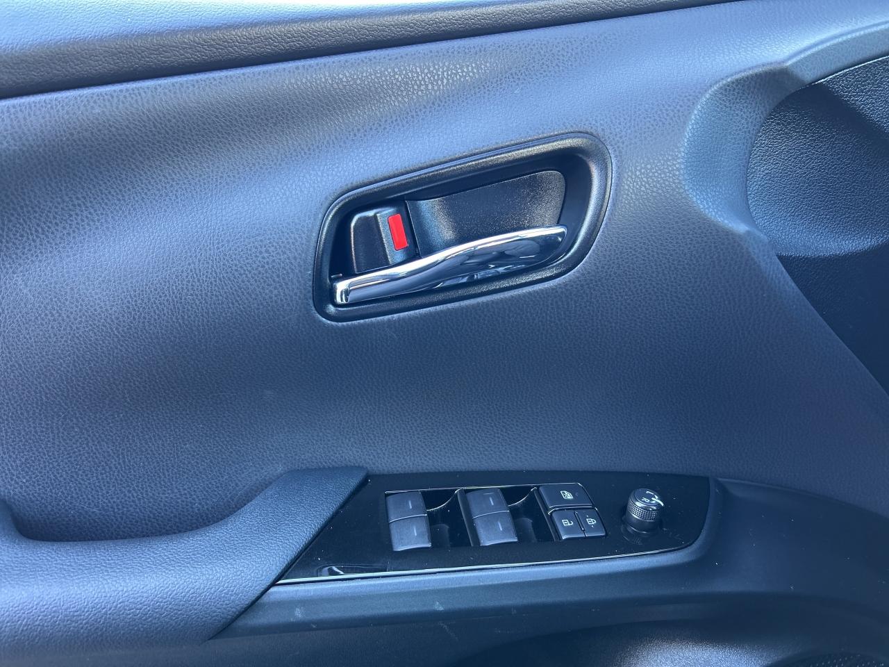 12575732