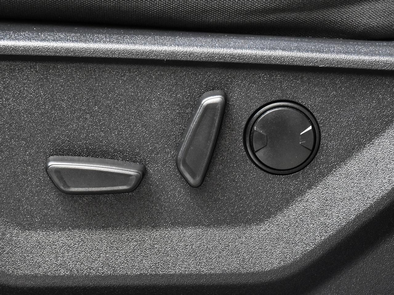 2023 Ford F-150 XLT * NAV * BIG SCREEN * PANO ROOF * 4X4 * CREW * - Photo #13
