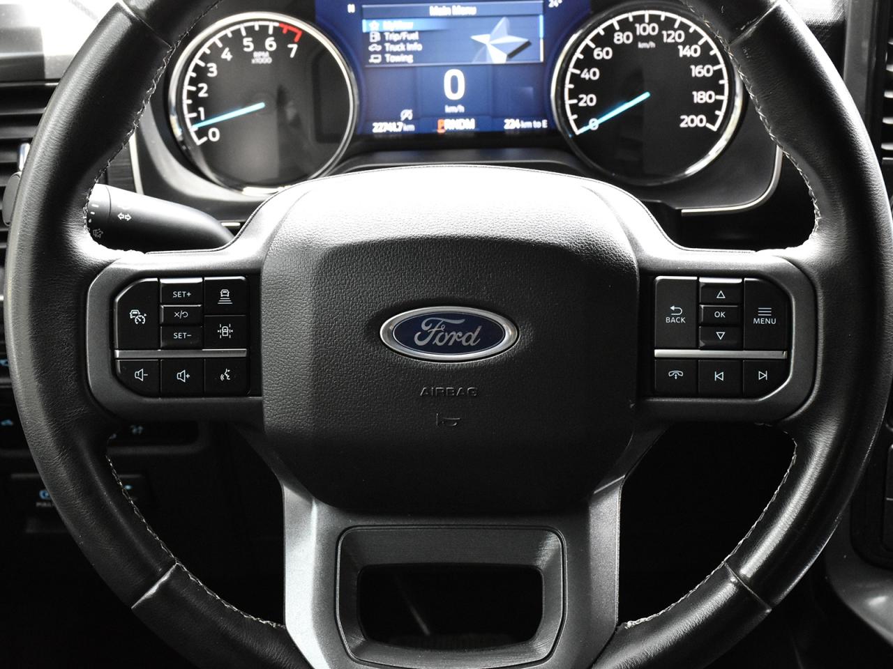 2023 Ford F-150 XLT * NAV * BIG SCREEN * PANO ROOF * 4X4 * CREW * - Photo #19