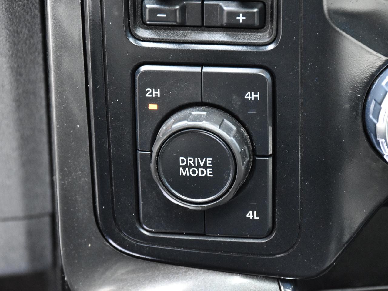 2023 Ford F-150 XLT * NAV * BIG SCREEN * PANO ROOF * 4X4 * CREW * - Photo #30