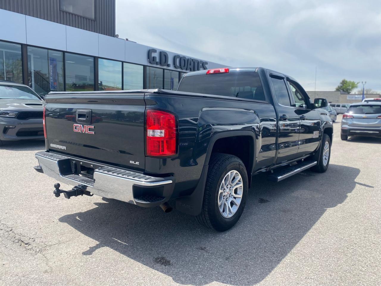 2017 GMC Sierra 1500 SLE Double Cab 4x4 ~Power Seats ~Bluetooth ~Camera Photo4