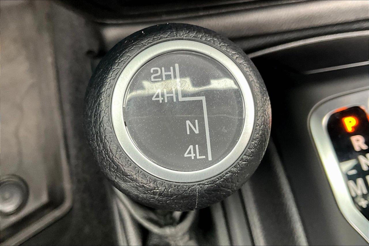 12575978
