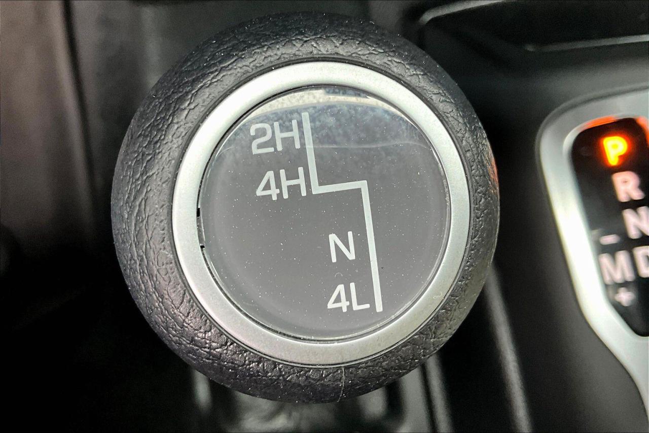 12575984