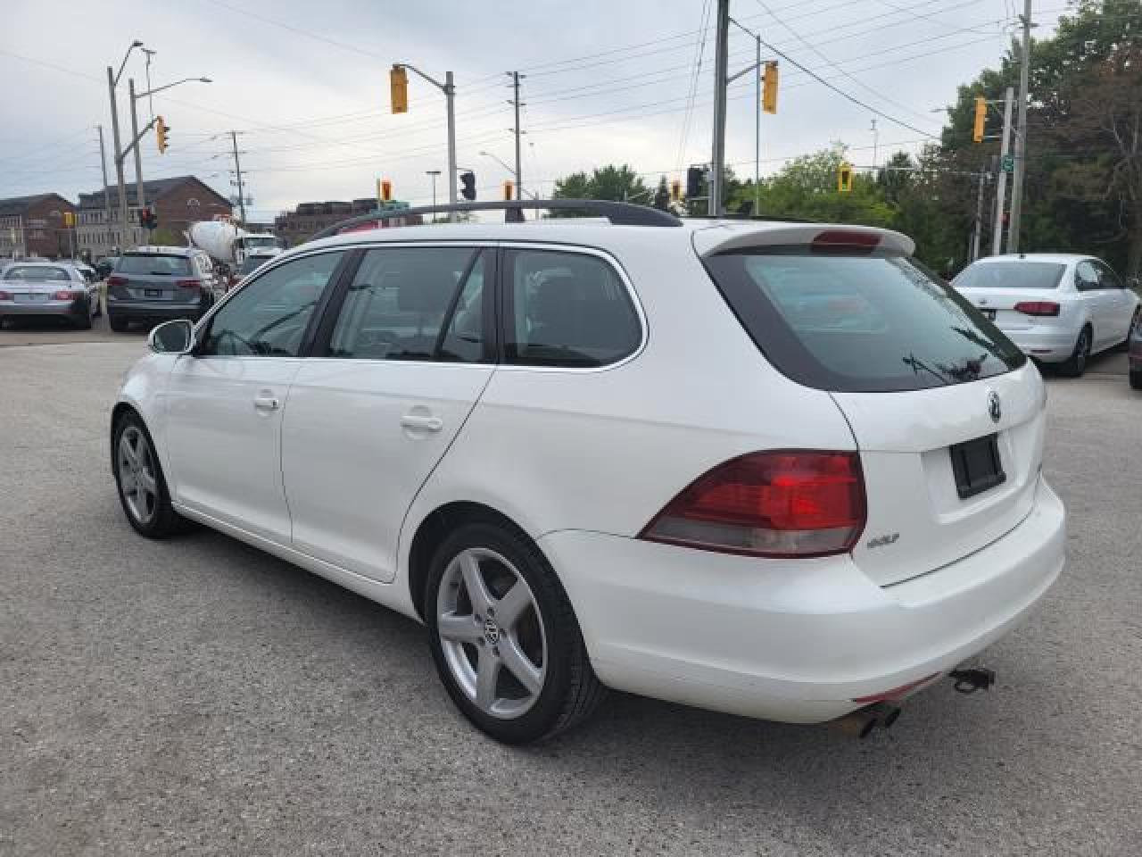2013 Volkswagen Golf HIGHLINE TDI Photo5