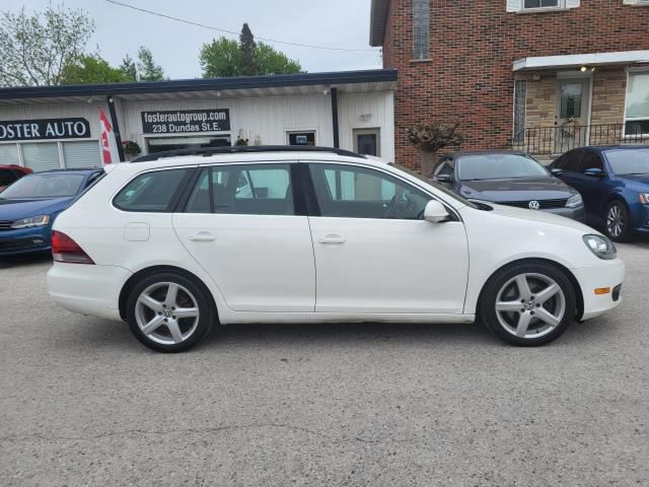 2013 Volkswagen Golf HIGHLINE TDI Photo2