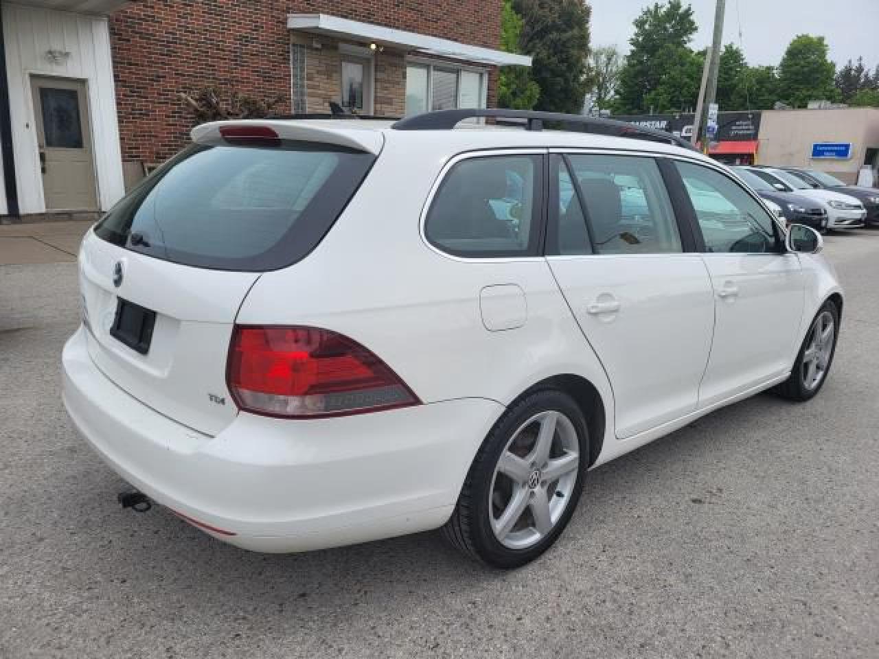 2013 Volkswagen Golf HIGHLINE TDI Photo3