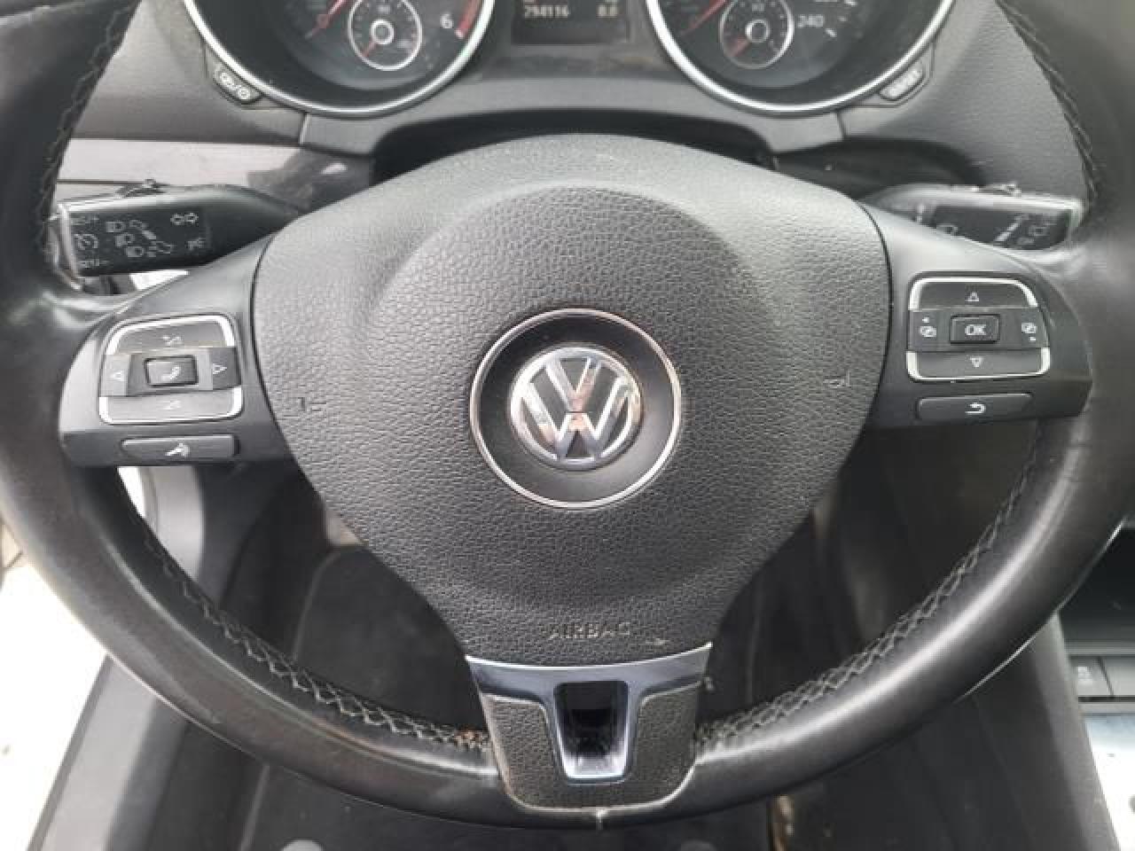 2013 Volkswagen Golf HIGHLINE TDI Photo10
