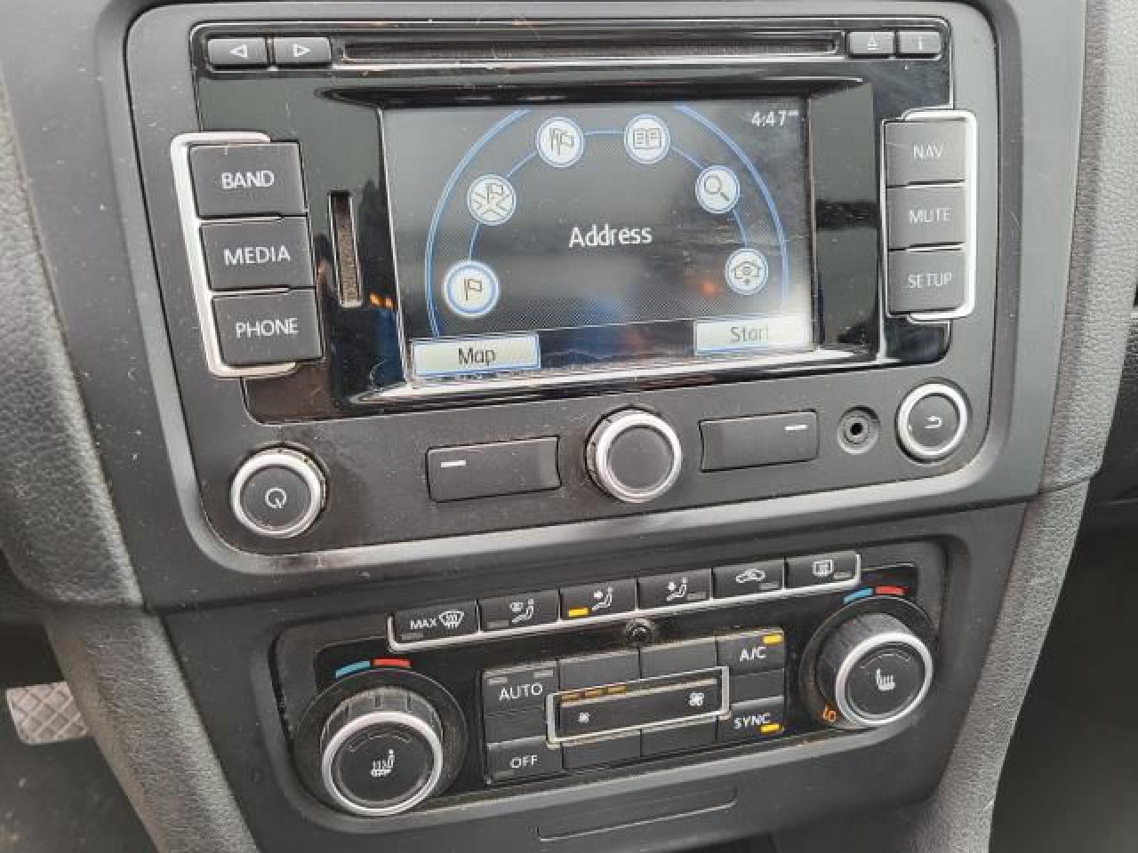 2013 Volkswagen Golf HIGHLINE TDI Photo12