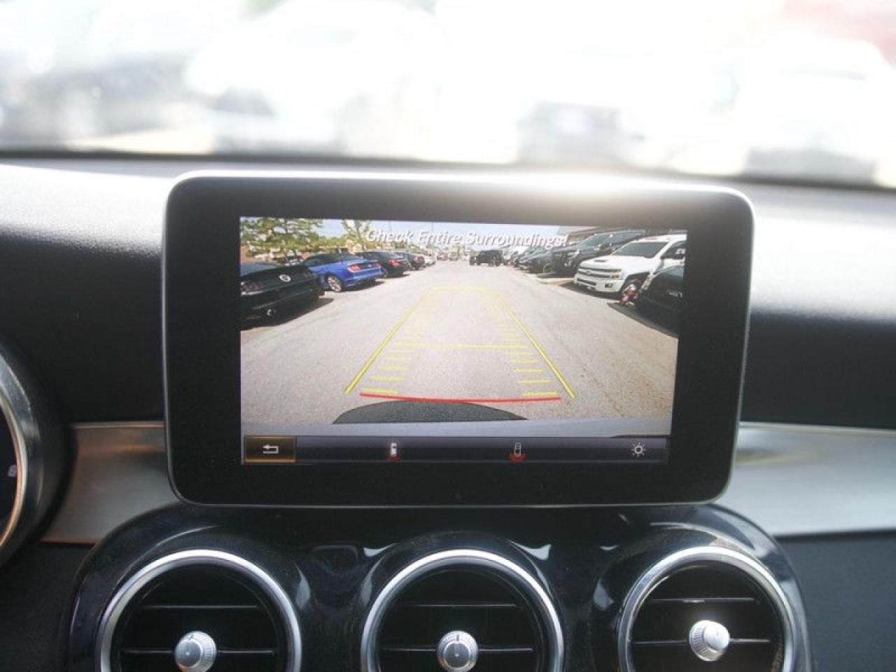 2018 Mercedes-Benz GLC 300 4MATIC®  **360 CAM - SUNROOF** Photo