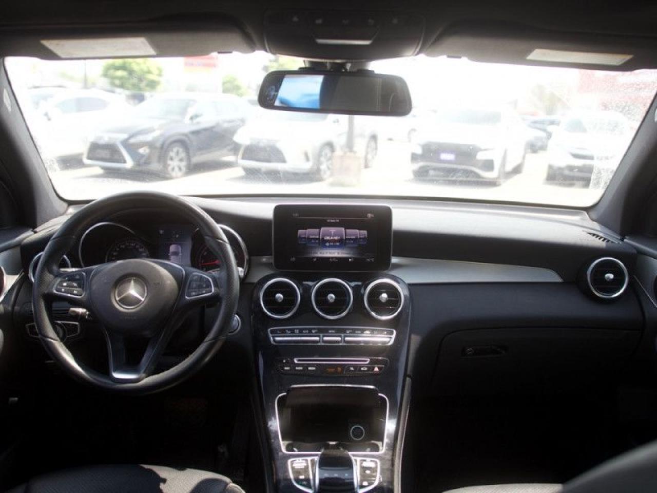 2018 Mercedes-Benz GLC 300 4MATIC®  **360 CAM - SUNROOF** Photo