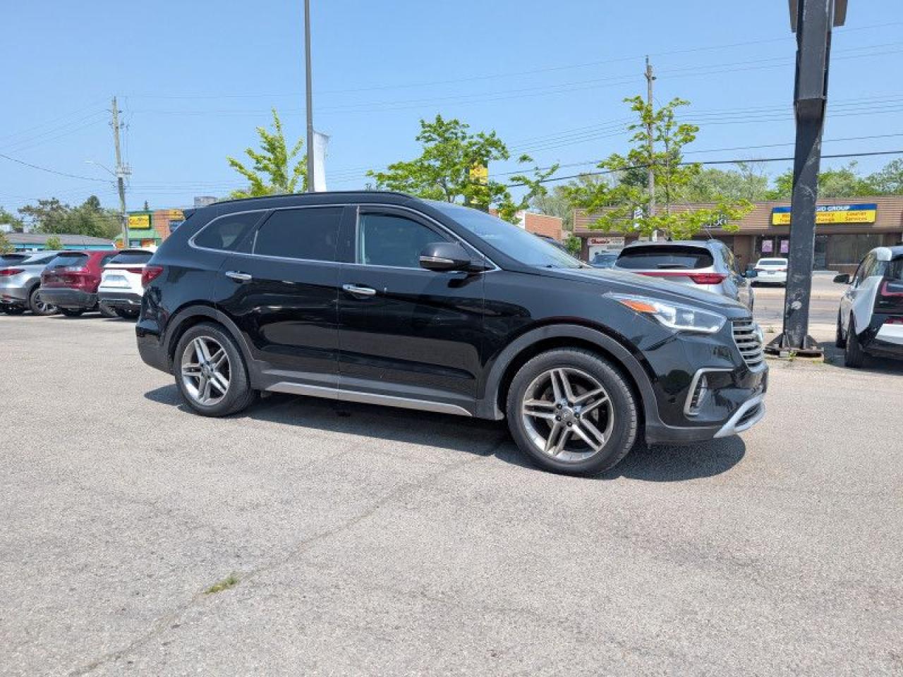 2017 Hyundai Santa Fe XL Limited  **PANO ROOF - 6 PASS** Photo