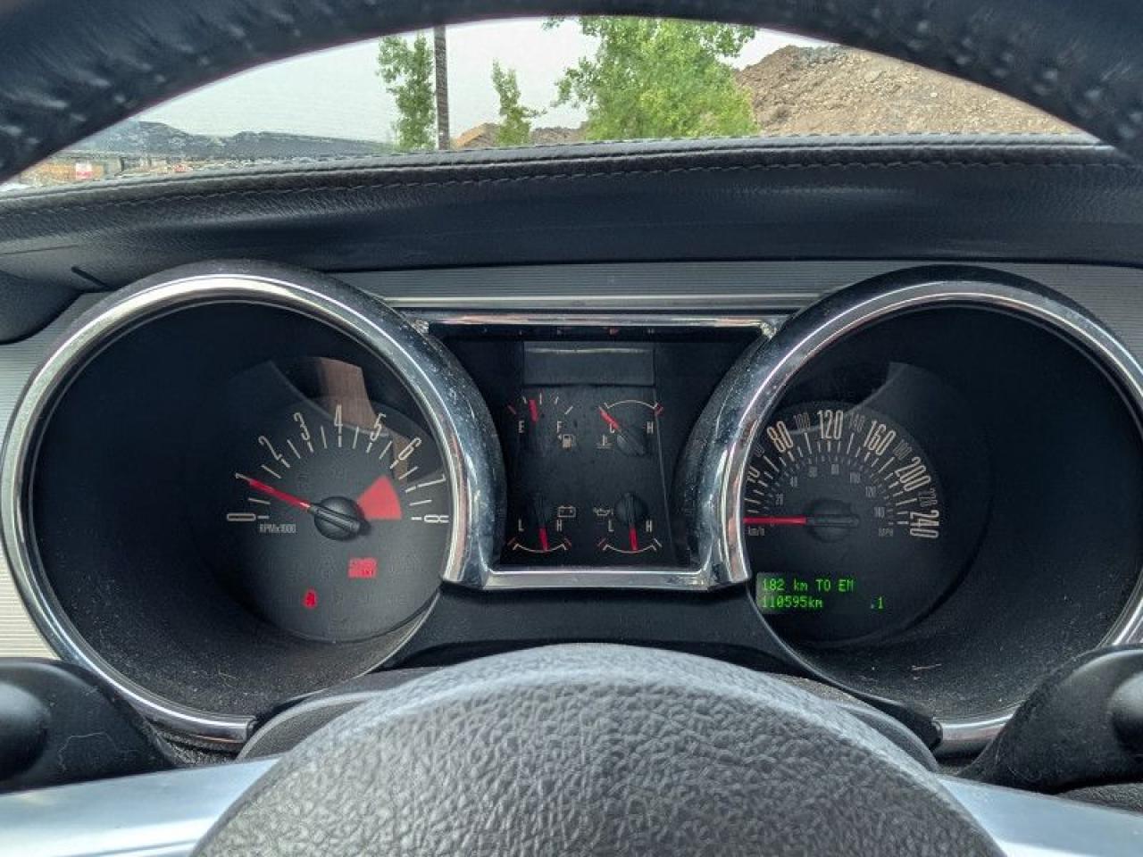 2009 Ford Mustang GT Coupe  **GLASS ROOF - RED LEATHER** Photo