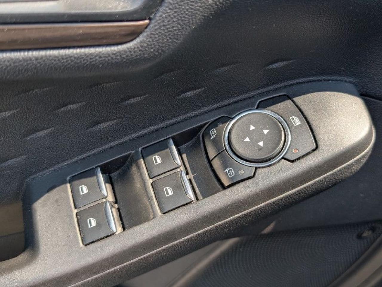2020 Ford Escape Titanium  **TITANIUM PREMIUM PKG** Photo