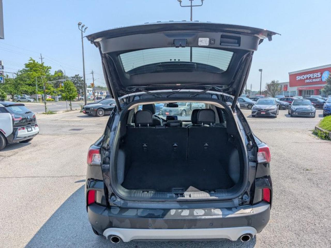 2020 Ford Escape Titanium  **TITANIUM PREMIUM PKG** Photo