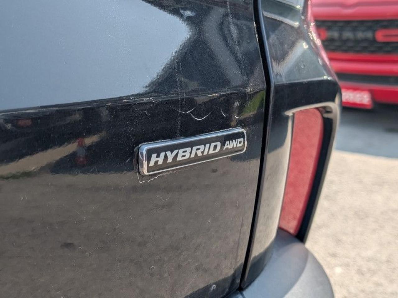 2020 Ford Escape Titanium  **TITANIUM PREMIUM PKG** Photo