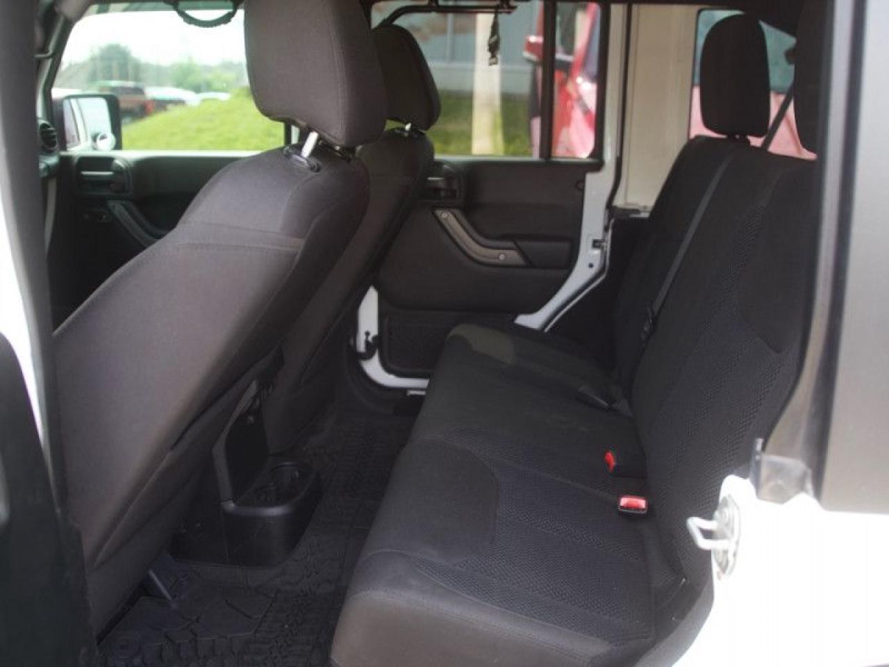 2017 Jeep Wrangler Unlimited Sport  **AFTERMARKET ANDROID SCREEN** Photo