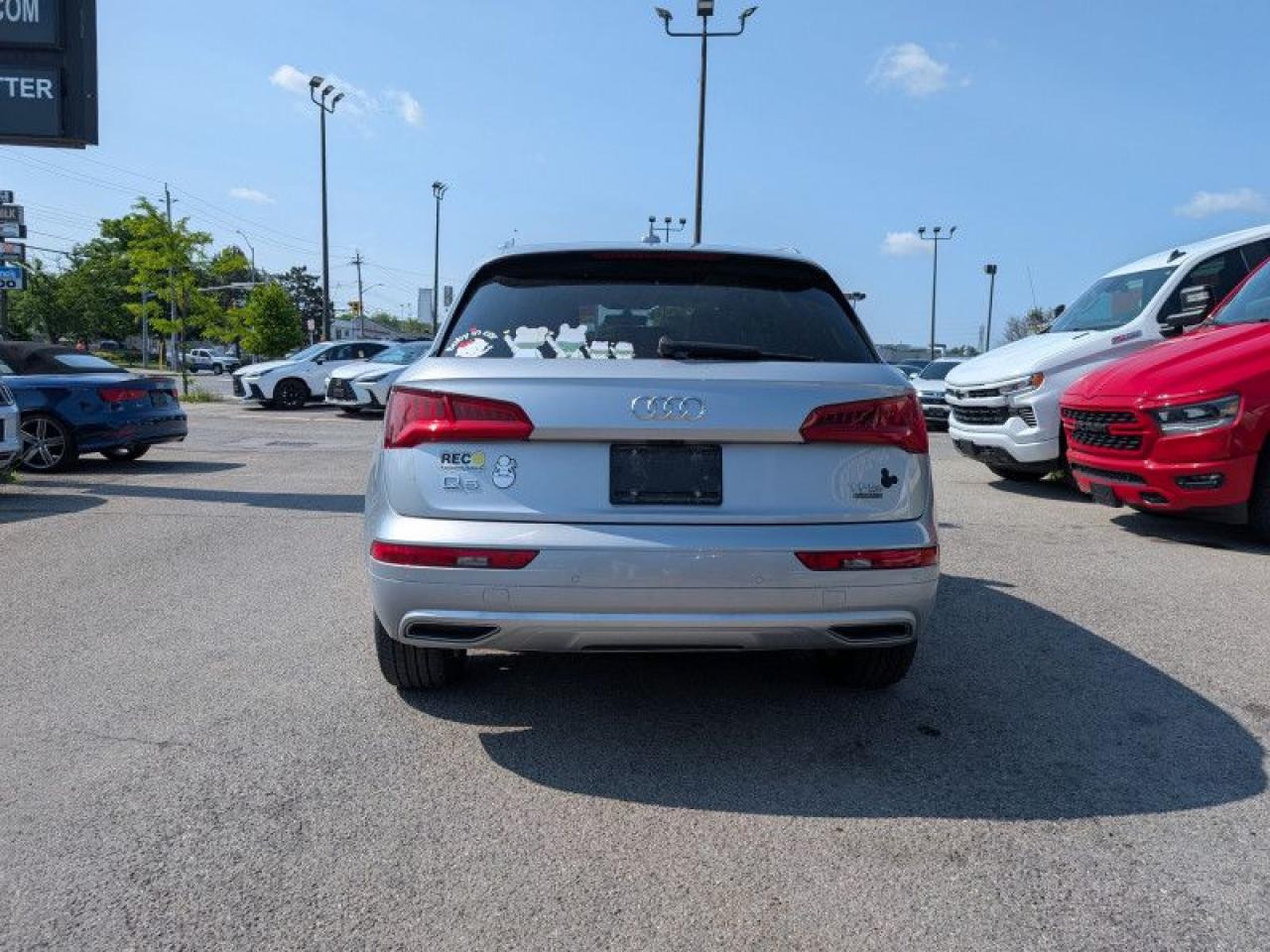 2018 Audi Q5 2.0 TFSI quattro Progressiv  **VERY LOW KMS** Photo4