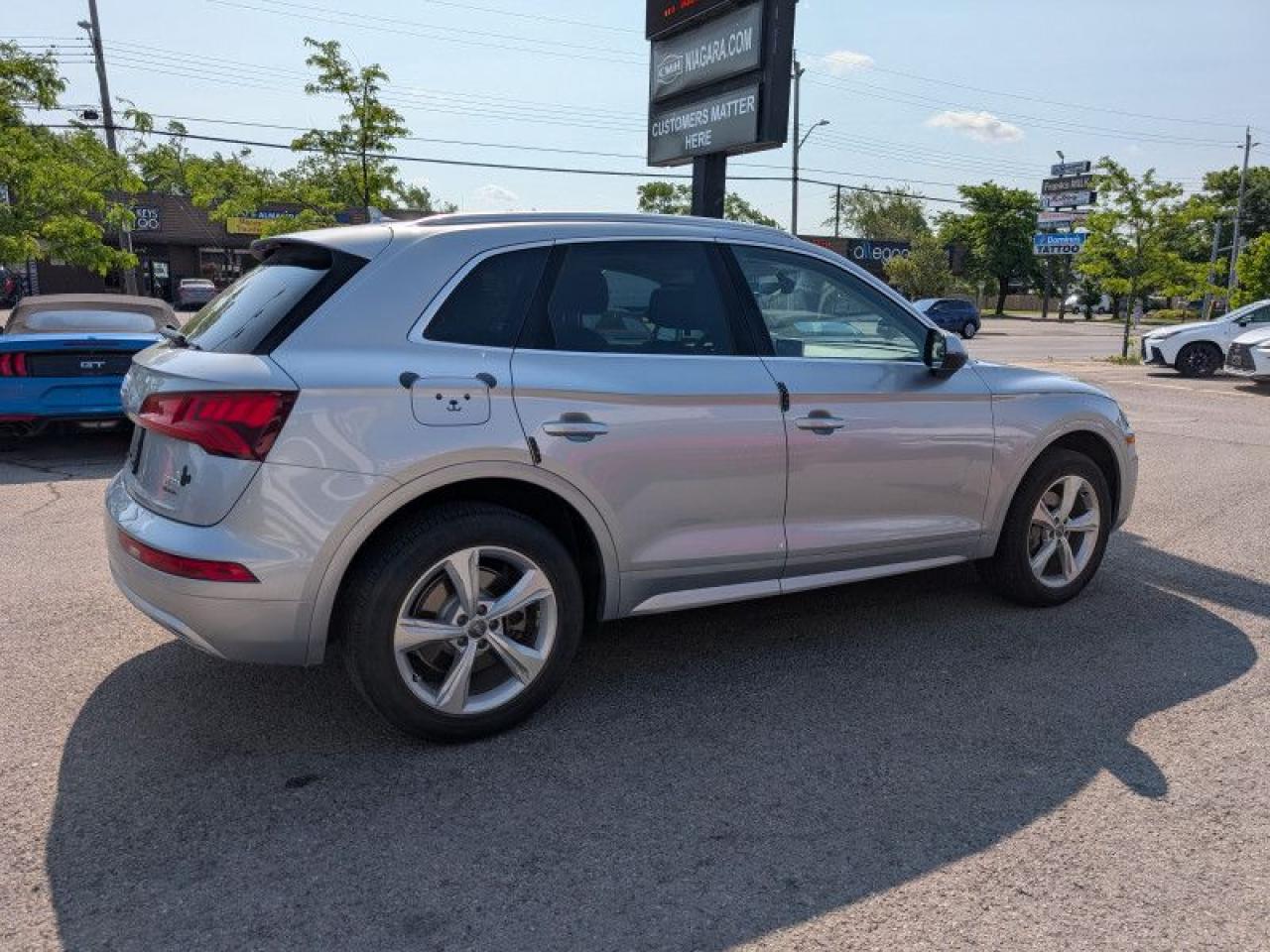 2018 Audi Q5 2.0 TFSI quattro Progressiv  **VERY LOW KMS** Photo