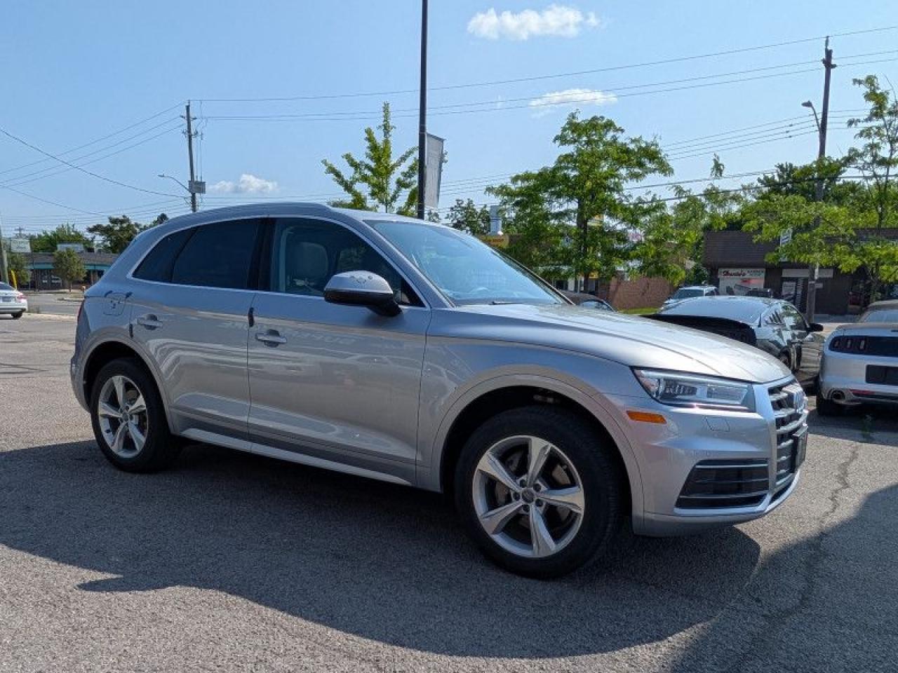 2018 Audi Q5 2.0 TFSI quattro Progressiv  **VERY LOW KMS** Photo