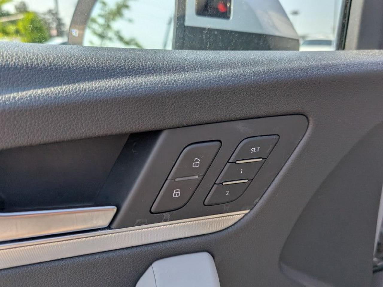 2018 Audi Q5 2.0 TFSI quattro Progressiv  **VERY LOW KMS** Photo