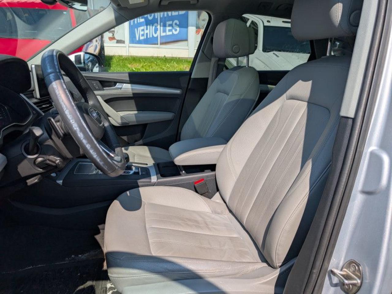 2018 Audi Q5 2.0 TFSI quattro Progressiv  **VERY LOW KMS** Photo