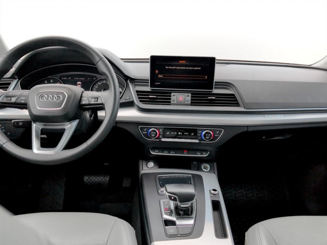 2018 Audi Q5 2.0 TFSI quattro Progressiv  **GREAT DEAL** Photo