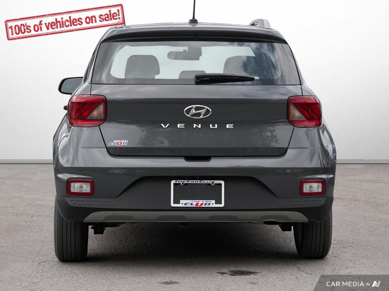 2024 Hyundai Venue PREFERRED Photo4