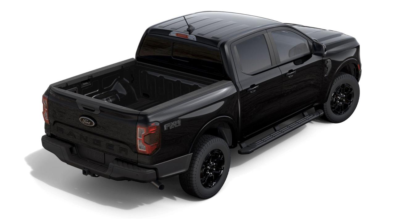 2025 Ford Ranger LARIAT Photo2