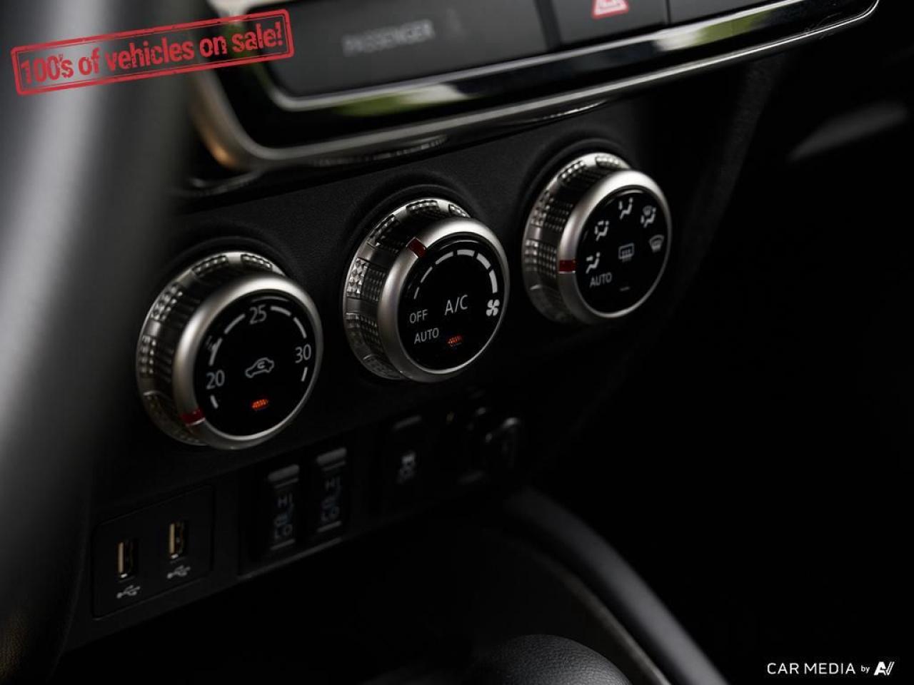 2023 Mitsubishi RVR ES