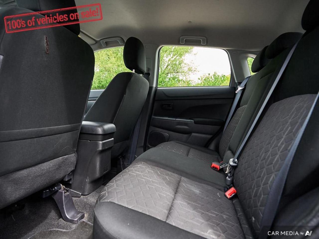 2023 Mitsubishi RVR ES