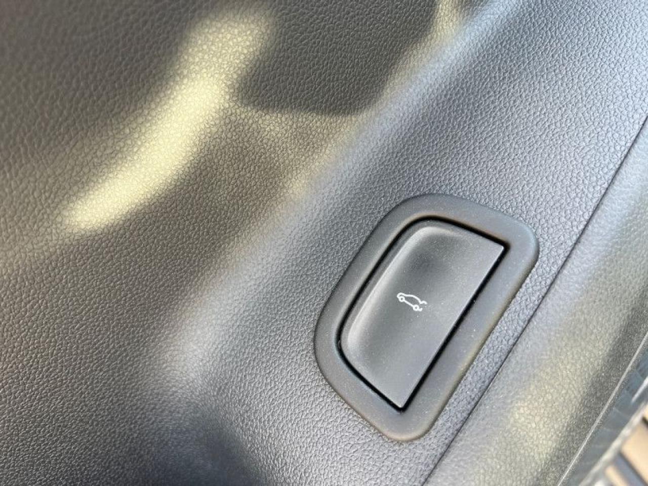 12576539