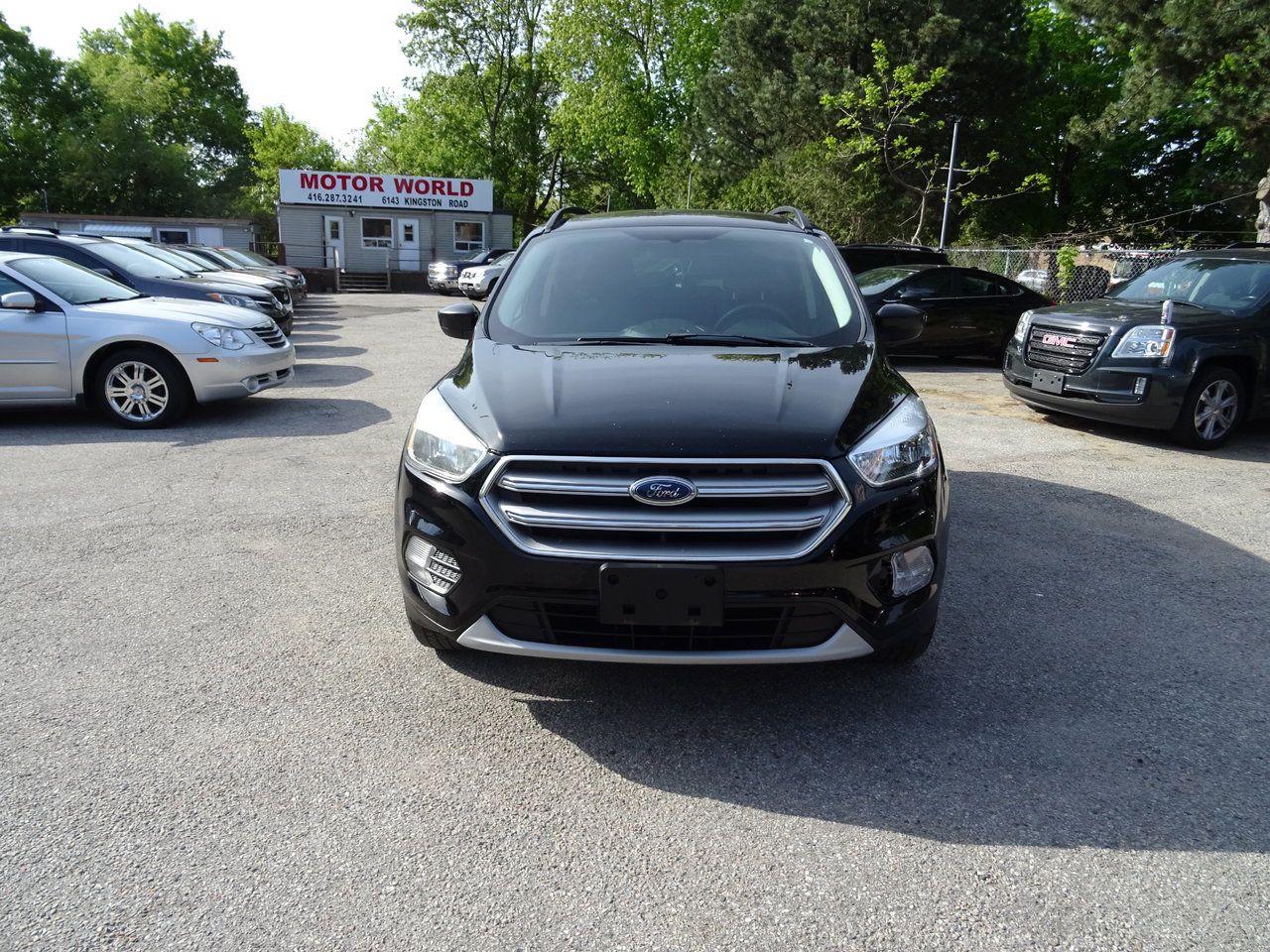 2017 Ford Escape SE - Photo #3