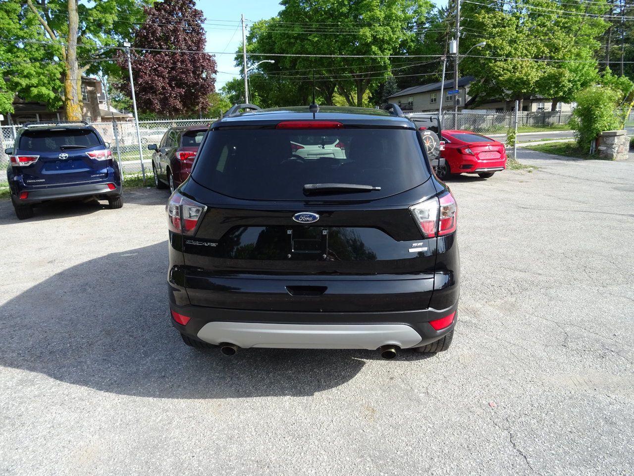 2017 Ford Escape SE - Photo #7