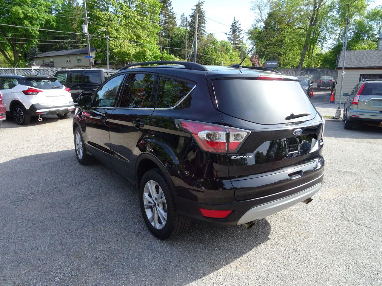 2017 Ford Escape SE - Photo #8