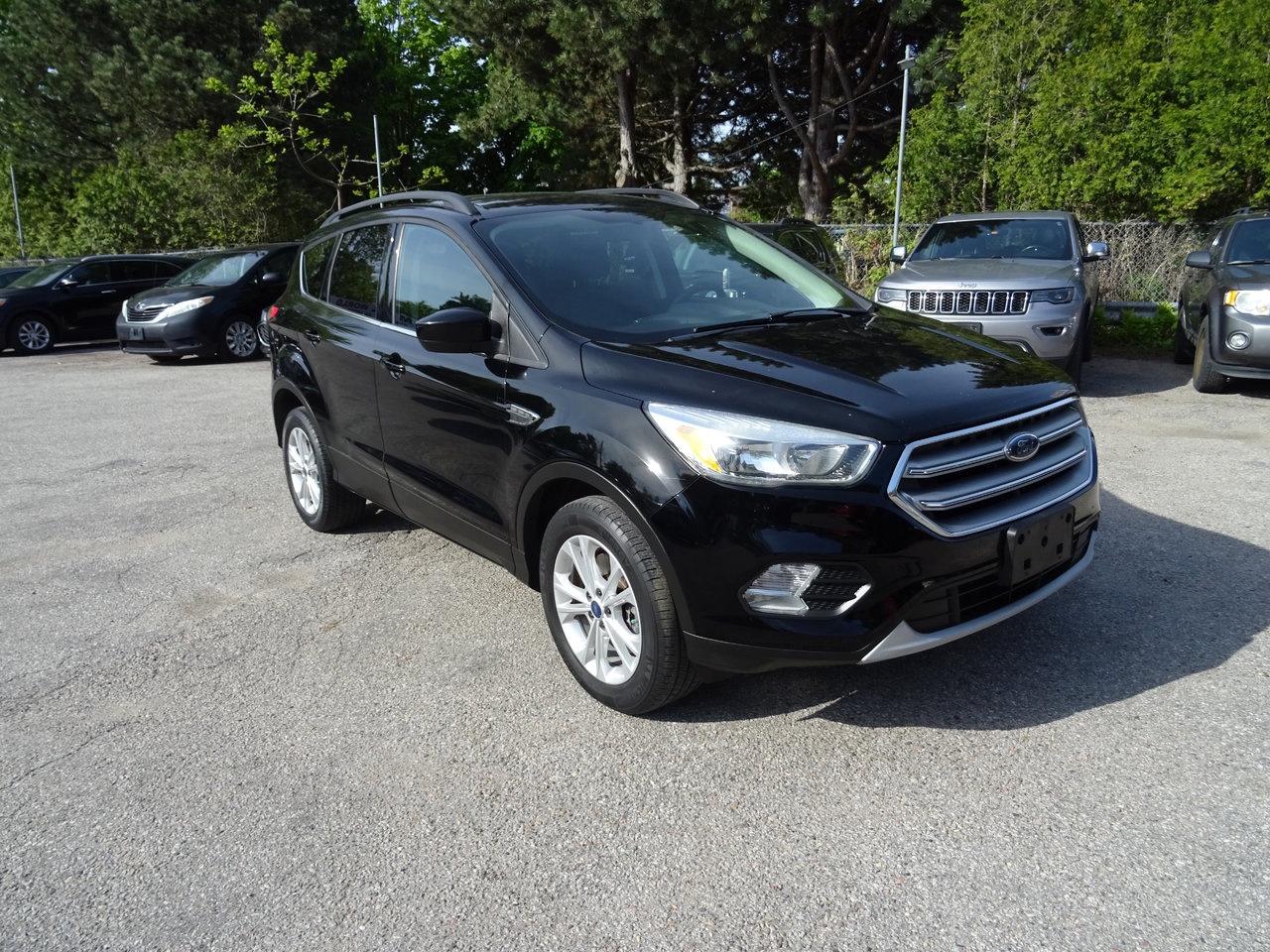 2017 Ford Escape SE - Photo #4