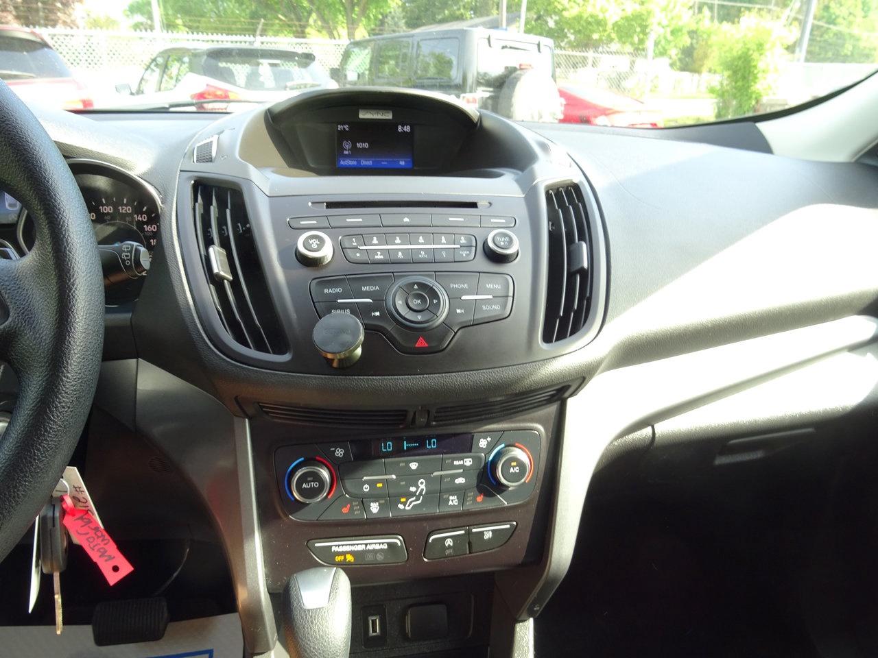 2017 Ford Escape SE - Photo #11