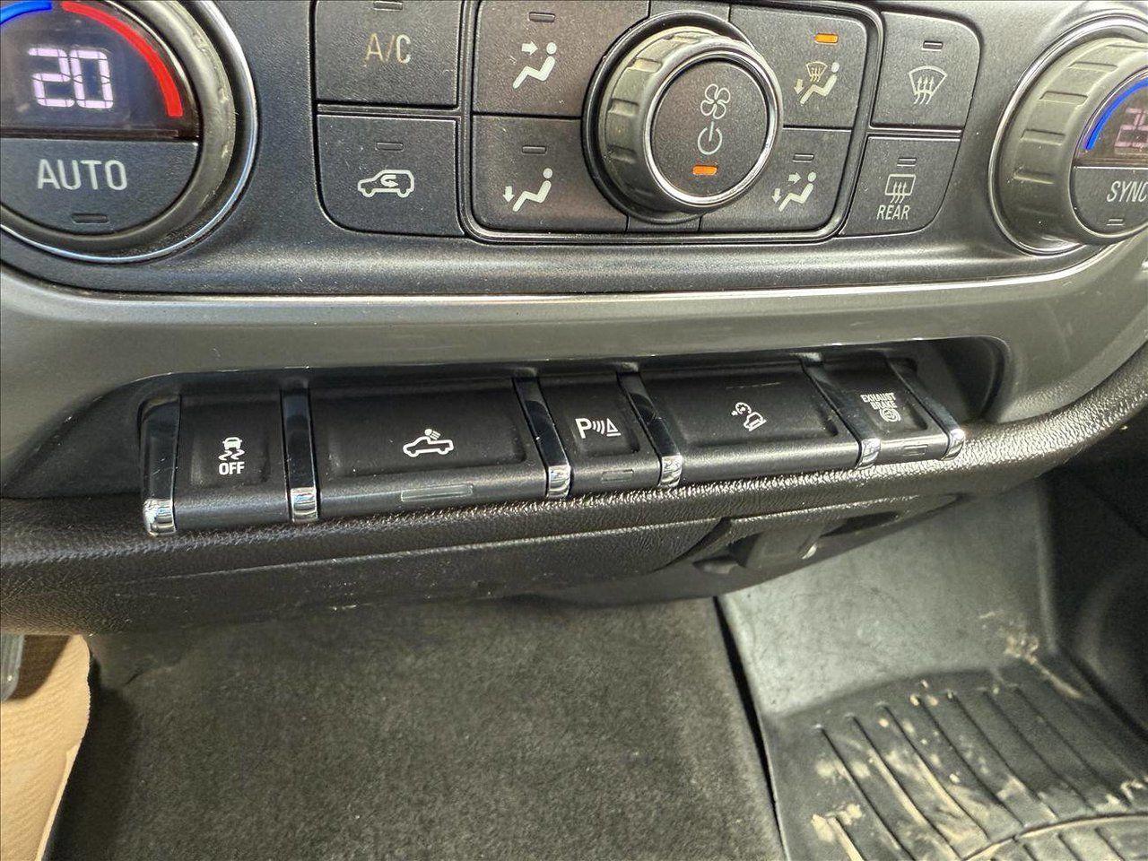 12577076