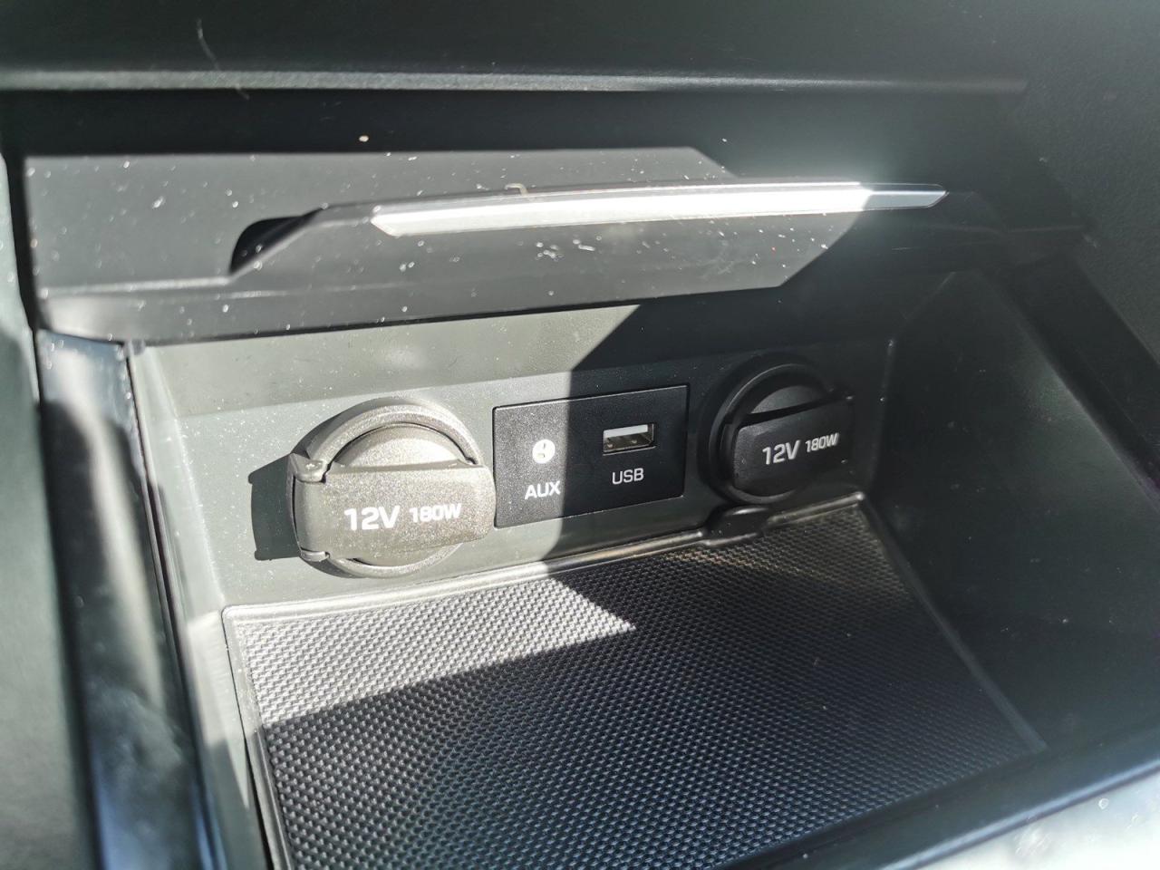 2017 Hyundai Elantra SE - Photo #20