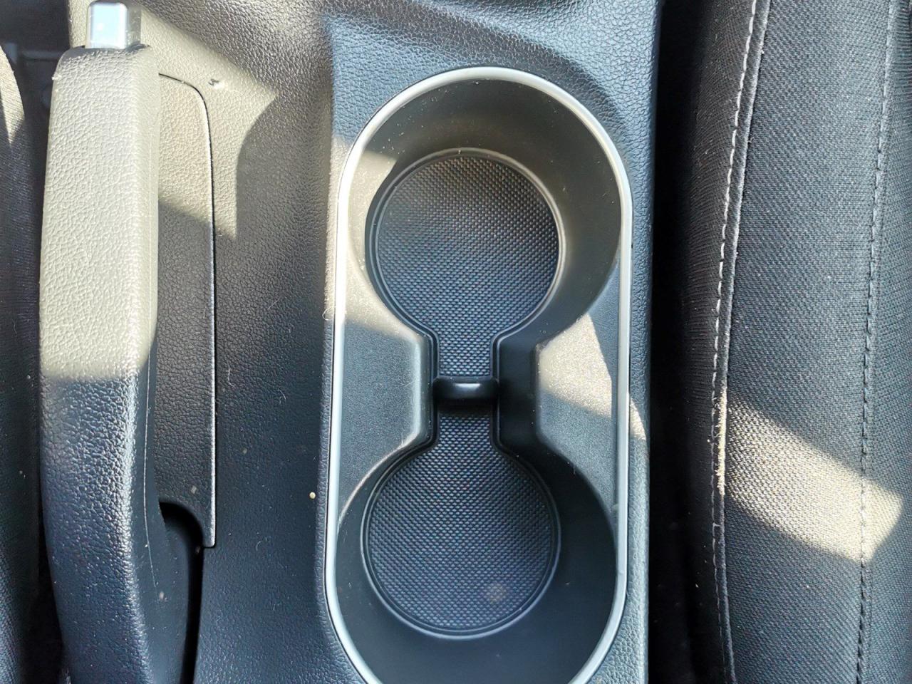 2017 Hyundai Elantra SE - Photo #23