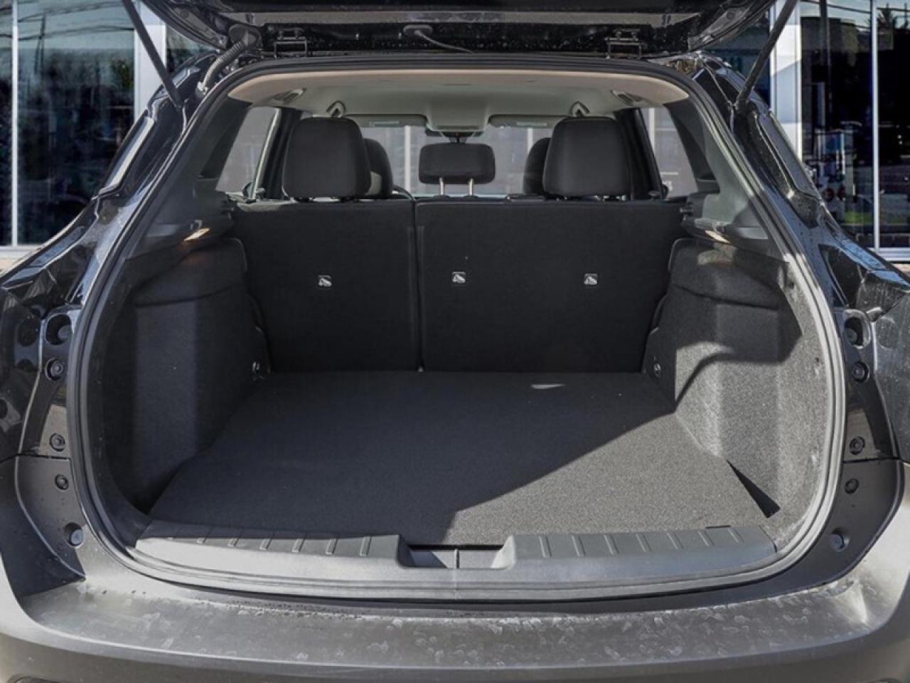 2025 Nissan Kicks SV  - Heated Seats Photo