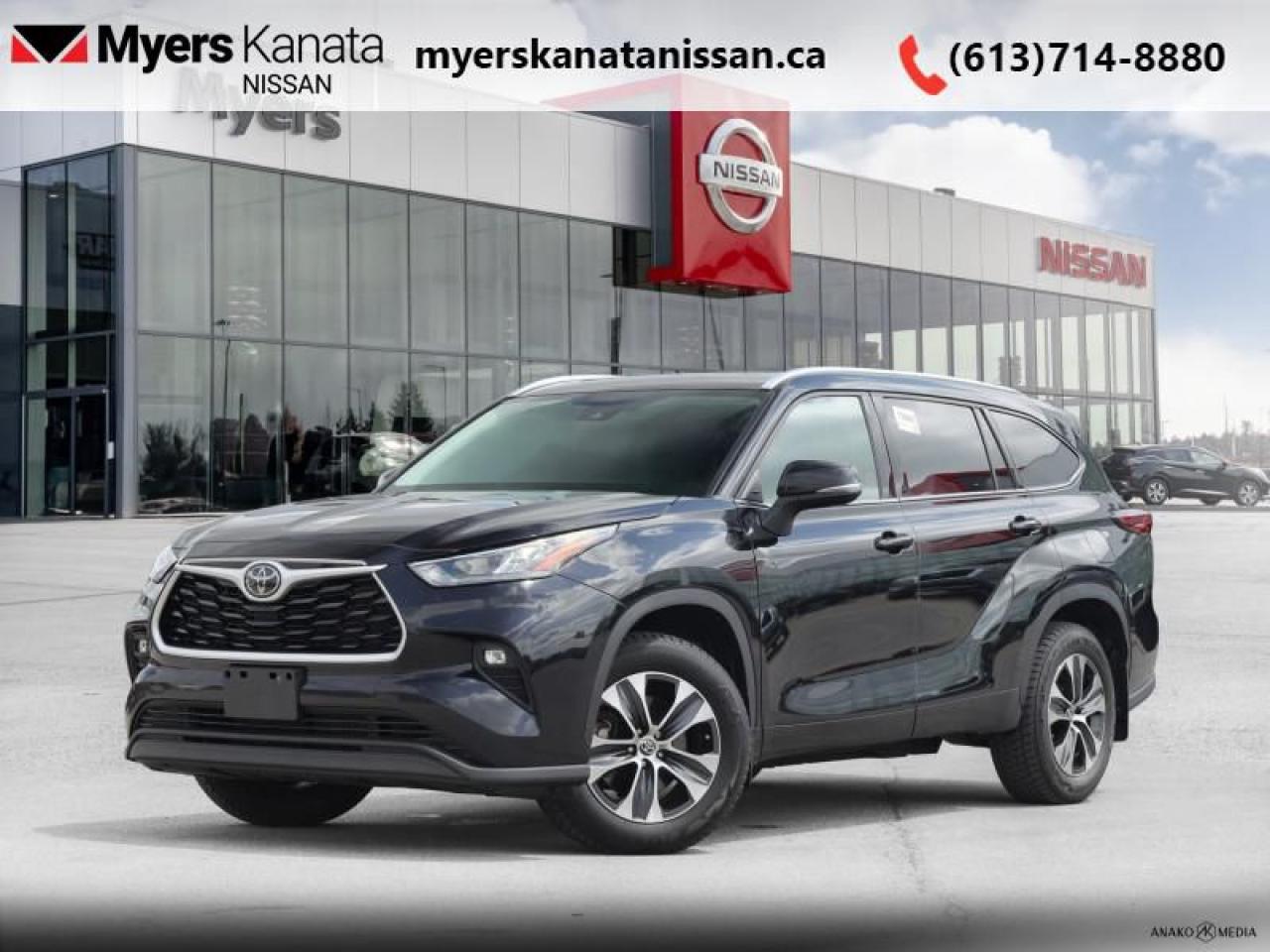 Used 2021 Toyota Highlander XLE  - Sunroof -  Power Liftgate for sale in Kanata, ON
