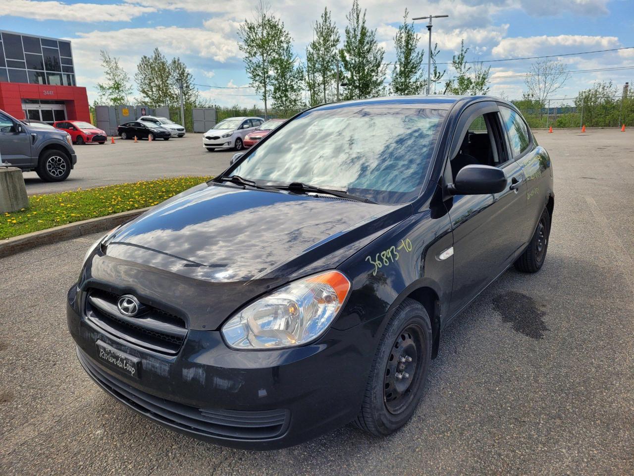 Used 2010 Hyundai Accent SE for sale in Saint Henri de Lévis, QC