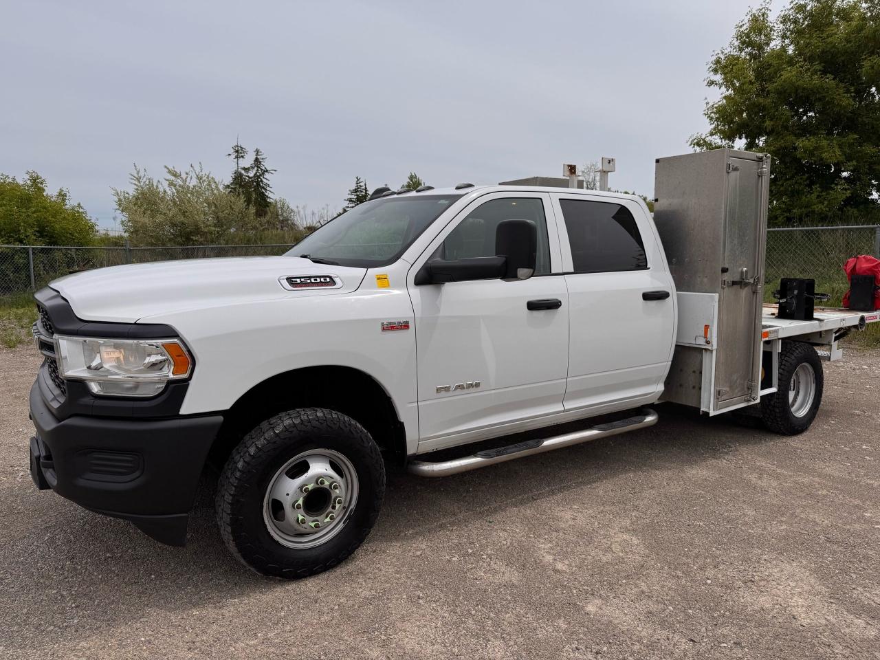 2019 RAM 3500 4x4 crew cab Dually