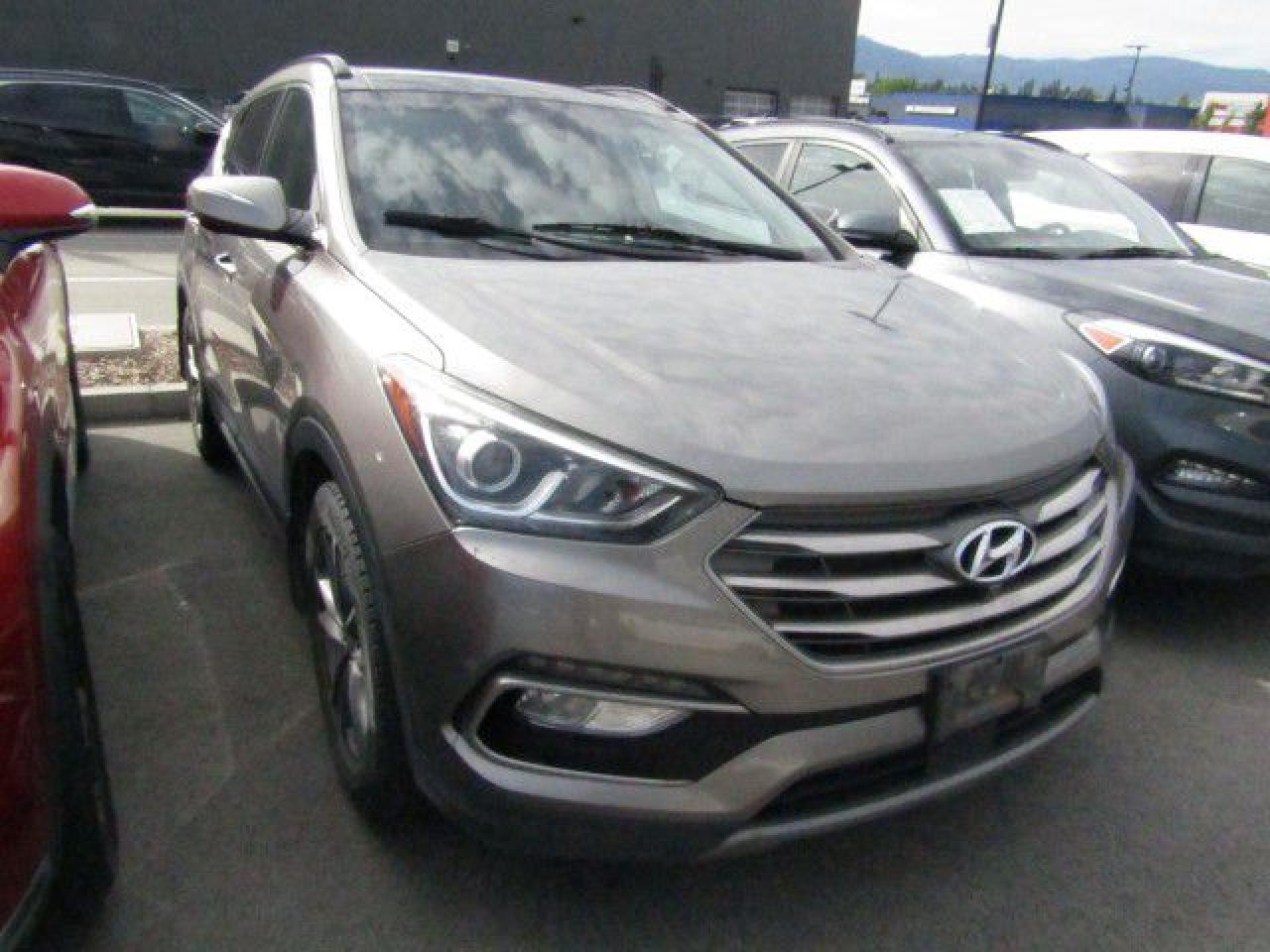 Used 2017 Hyundai Santa Fe Sport Ultimate FULL LOAD! LOW KMS! LEATHER! SUNROOF! NAVIGATION! for sale in Kelowna, BC