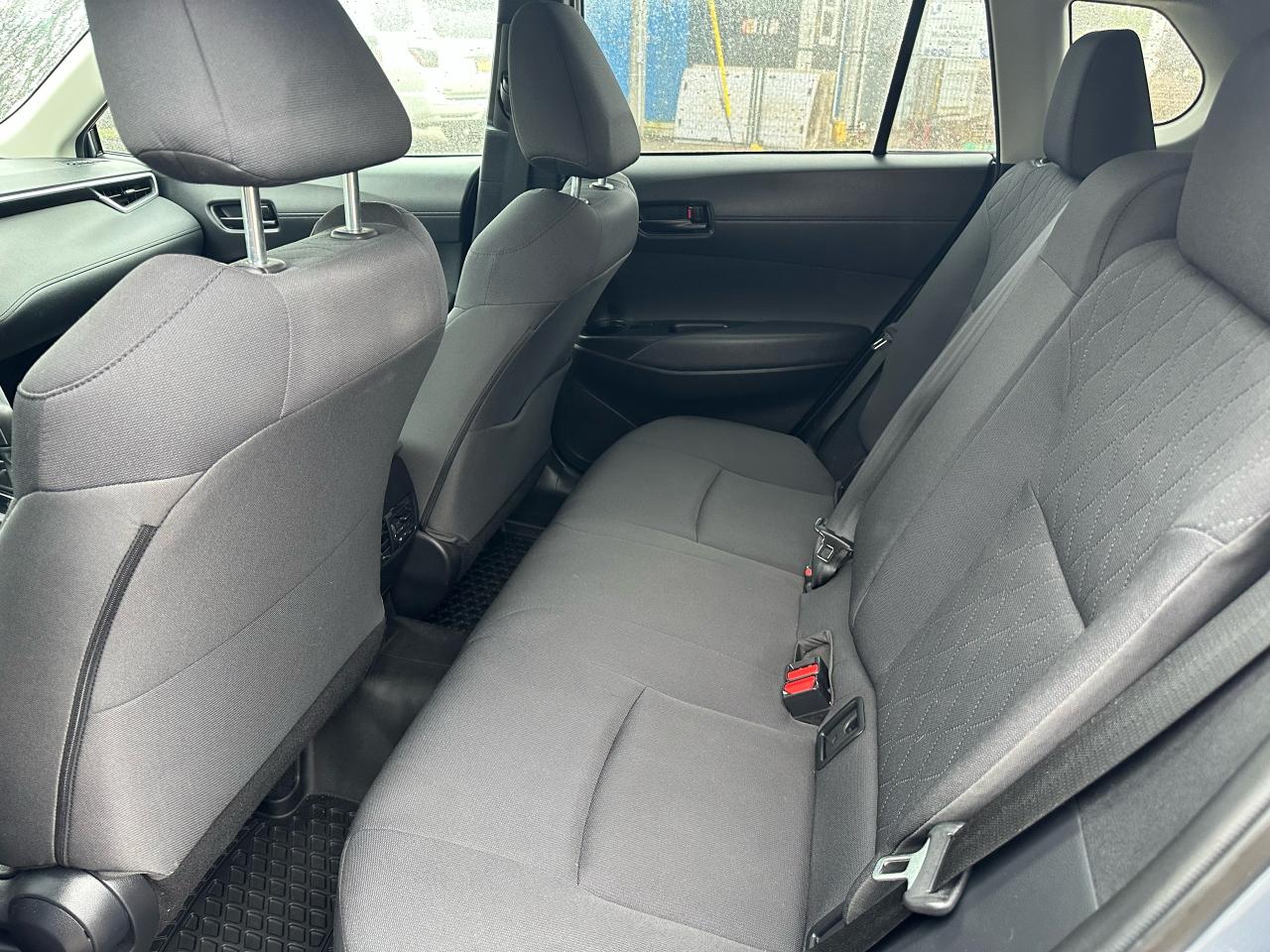 2022 Toyota Corolla Cross LE Photo