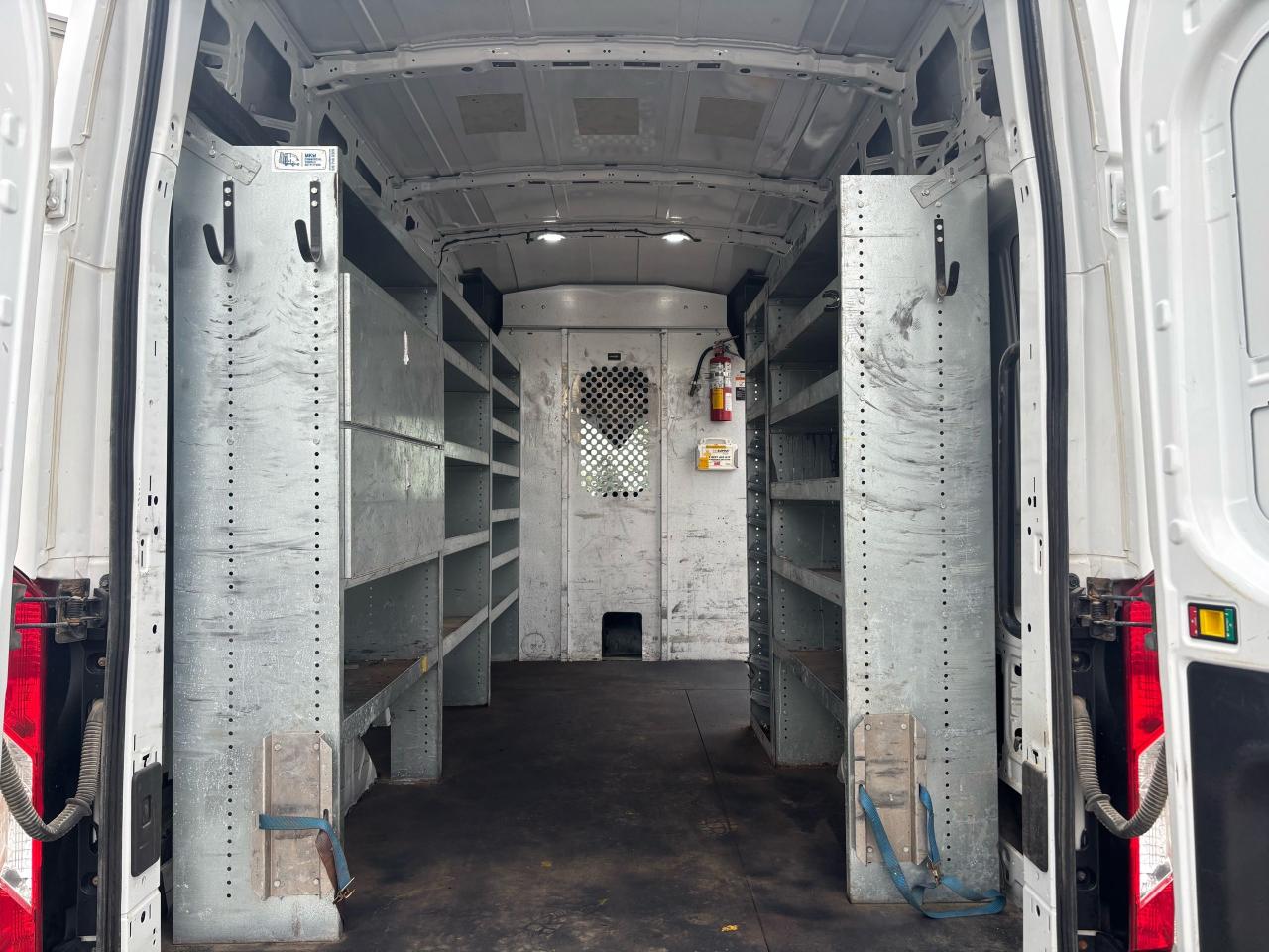 2019 Ford Transit 350 DIESEL HIGH ROOF - Photo #9